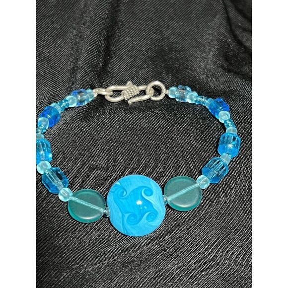 Vintage Handmade Beaded Seaglass Blue and Turquoise  Bracelet - Picture 1 of 4
